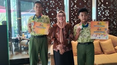Direktur KSKK Kemenag RI Apresiasi Siswa MTsN 1 Pati Boyong Tiga Medali SIMOC 2025 di Singapura