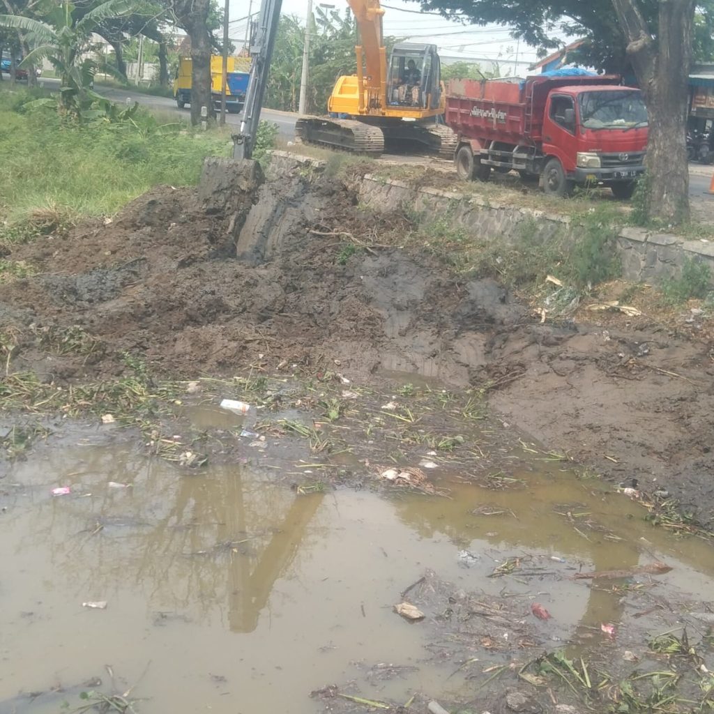 DPUTR Kabupaten Pati Normalisasi Lima Sungai Hadapi Musim Penghujan