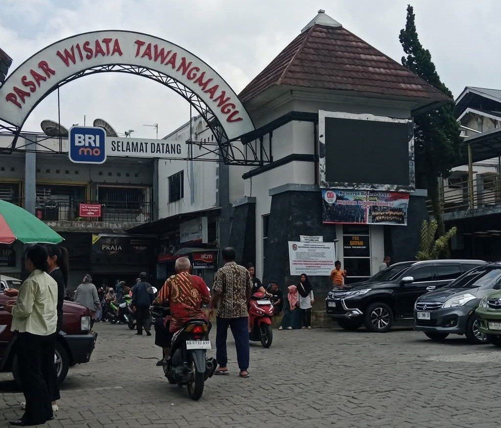 Pasar Wisata Tawangmangu, Surga Hasil Bumi dan Oleh-Oleh Khas Lereng Lawu