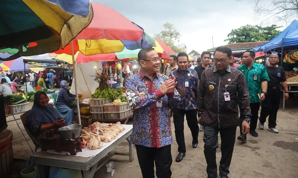 Bupati Pati, Sudewo, sidak ke Pasar Puri untuk memastikan kelayakan fasilitas (Portalljateng/Hil)