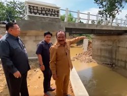 Komisi C DPRD Pati kunjungi jembatan ambrol di Pelemgede Pucakwangi