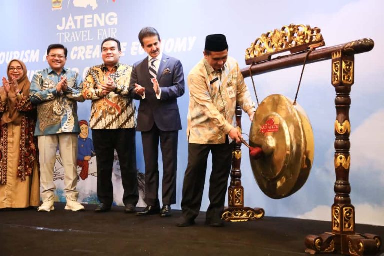 Buka Jateng Travel Fair, Taj Yasin Promosikan Investasi Wisata ke Negara Sahabat