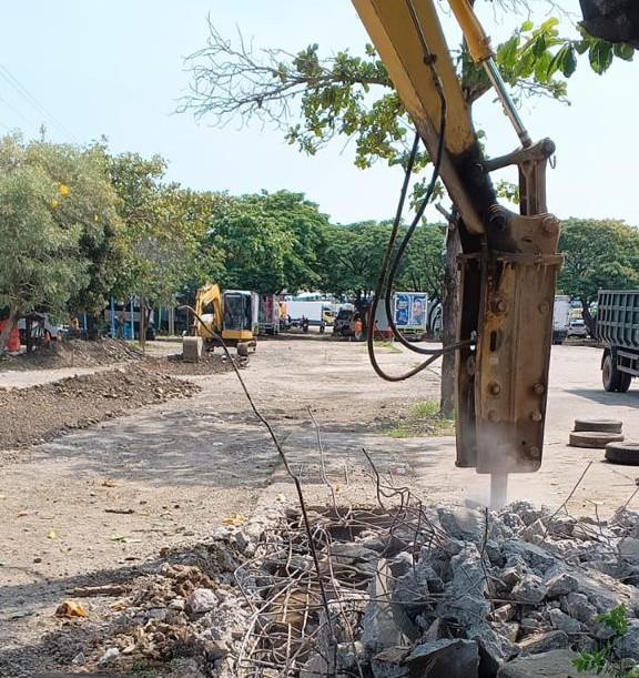Foto: Proyek penataan Tempat Pelelangan Ikan (TPI) 2 Juwana Pati.(Portalljateng/Adm)