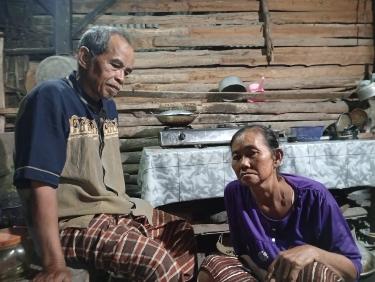 Foto: Dibalik penjemputan Sugiono ada kepasrahan Sukari, nominal mencekik diluar nalar.