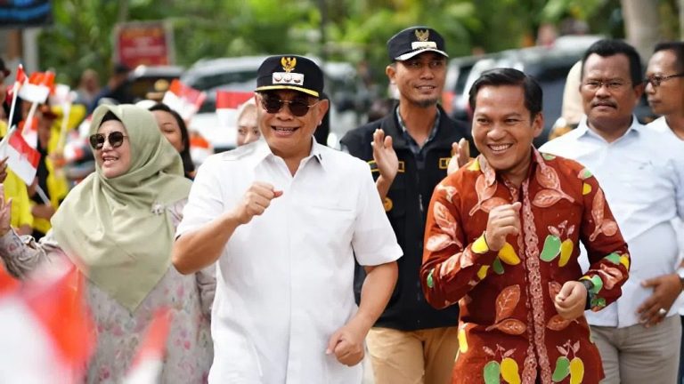 Foto: Bupati Pati Sudewo resmikan jembatan Sukopuluhan–Mencon, Pucakwangi Pati.(Portalljateng/Adm)