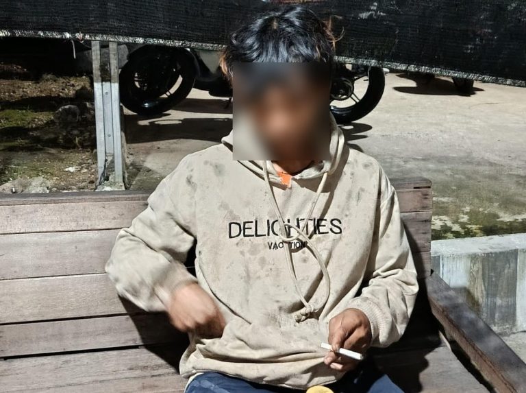 Foto: Diduga pelaku pencurian pisang yang kerap meresahkan warga Desa Kasiyan diamankan.(Portalljateng/Tj)