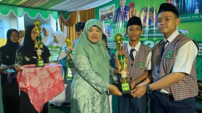 Foto: Tim robotik MTsN 1 Pati di ajang Innovation Robotic Competition (IRC) 2025 Surakarta.(Portalljateng/MTsN 1 Pati)