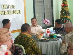 Foto: Bupati Pati Sudewo menghadiri kegiatan open house Hari Natal 2025 yang digelar oleh Dandim 0718/Pati di Rumah Dinas Dandim.(Portalljateng/Hms)