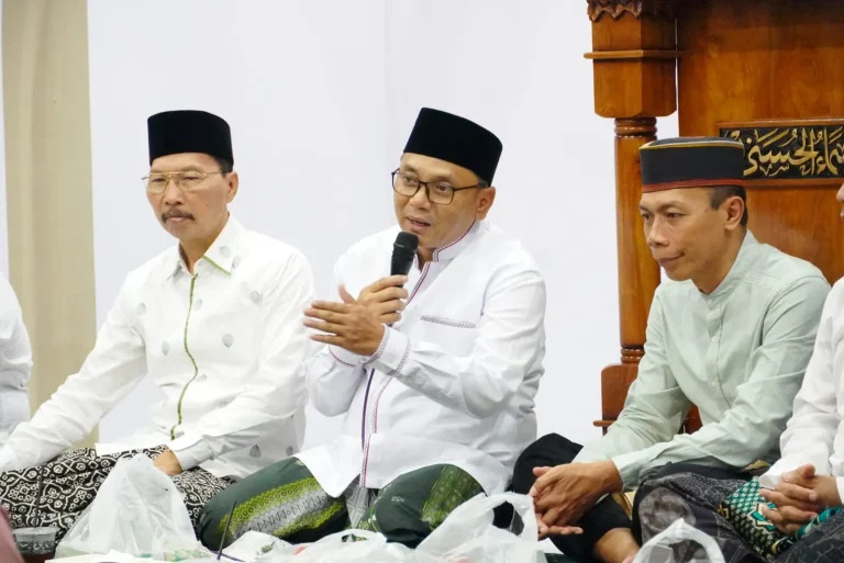 Foto: Plt. Bupati Pati mengajak seluruh masyarakat untuk menjadikan Ramadan sebagai momentum memperkuat doa demi kemajuan daerah. (Portalljateng/Adm)