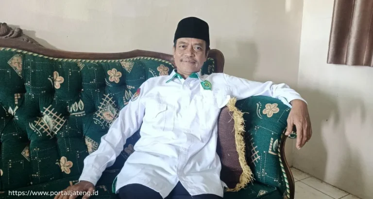 Foto: Kepala MTsN 2 Pati, Drs. Zaenal Arifin, M. Si.(Portalljateng/Adm)