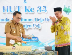 Foto: Perayaan ulang tahun ke-34 Perumda Air Minum Tirta Bening Pati.(Portlljateng/Hms)