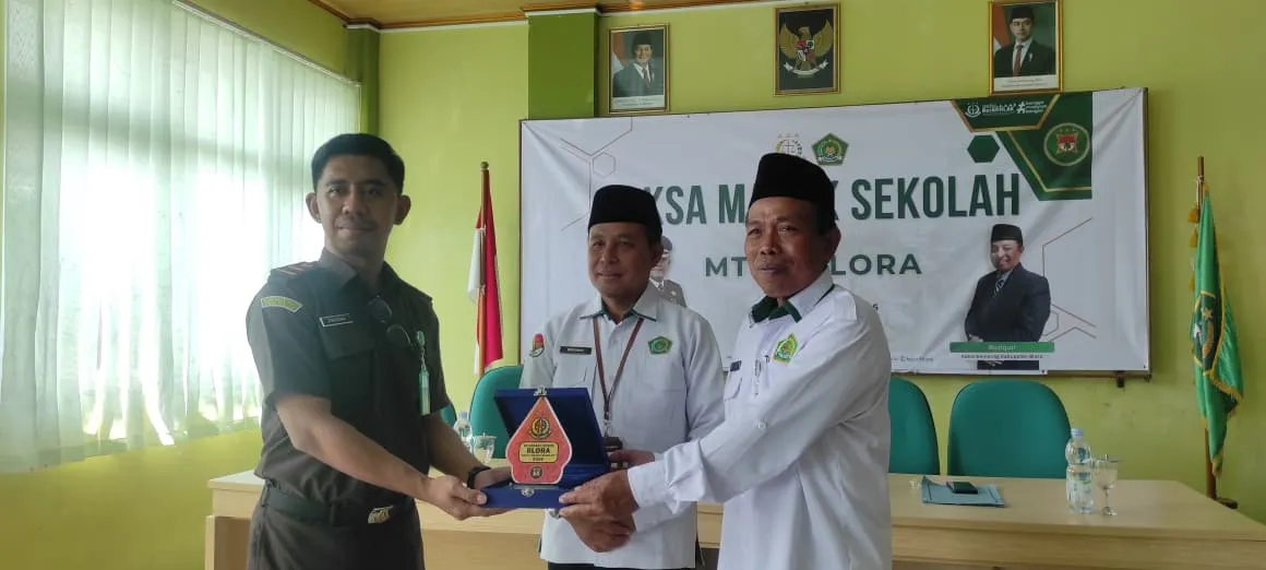 Foto: MTs Negeri Blora menerima kunjungan dari Kejaksaan Negeri Blora dalam kegiatan bertajuk "Jaksa Masuk Sekolah".(Portalljateng/MTsN Blora)