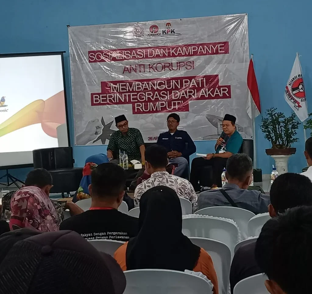 Foto: KPK RI sosialisasi pencegahan korupsi bersama Pati Ora Sepele di Aula Kecamatan Cluwak, Kabupaten Pati.(Portalljateng/Ist)