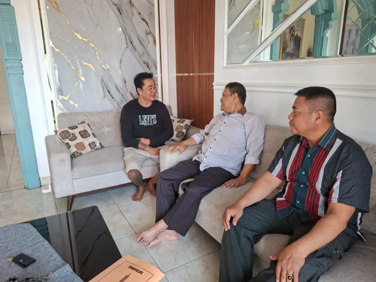 Foto: Yakusa Pati secara resmi memberikan apresiasi sekaligus dukungan penuh bagi Polresta Pati dalam upaya memelihara stabilitas keamanan dan ketertiban masyarakat (Kamtibmas).(Portalljateng/Adm)