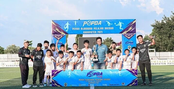 Pembukaan Pekan Olahraga Pelajar Daerah (POPDA) tingkat Kabupaten Pati tahun 2026 untuk Cabang Olahraga (Cabor) Sepakbola di Stadion Joyokusumo.