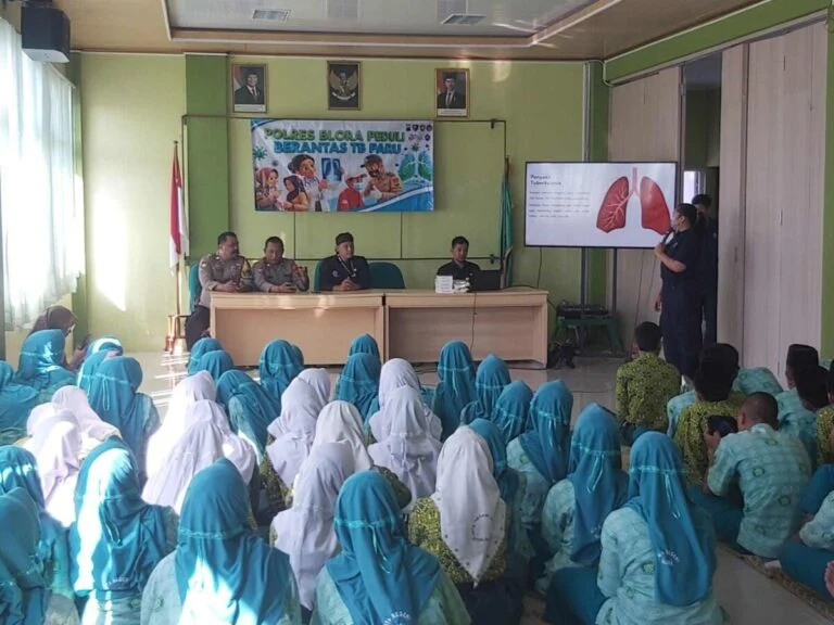 MTs Negeri Blora Gelar Edukasi HIV & Skrining TBC Lewat Kolaborasi Lintas Sektor