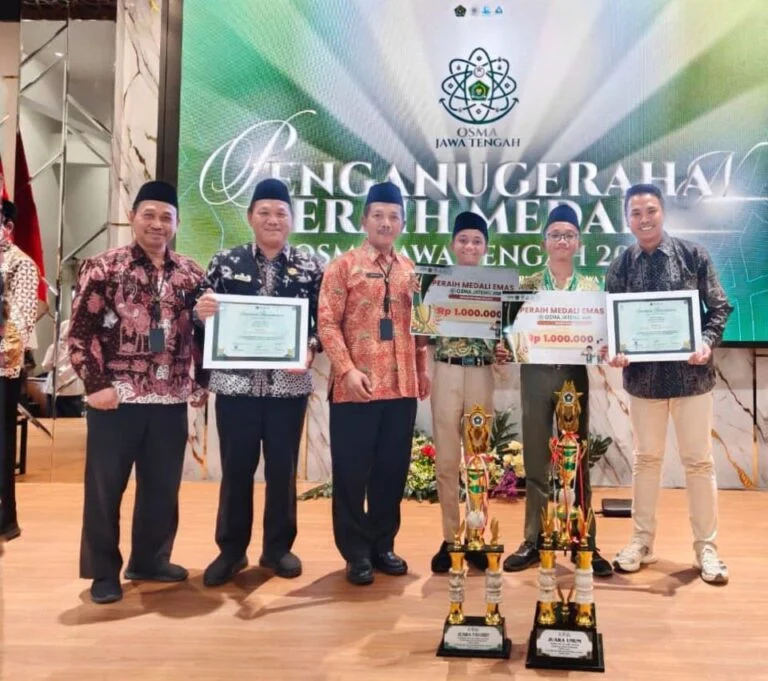 MTsN 1 Pati Juara Umum OSMA Jateng 2026, Borong 17 Medali!