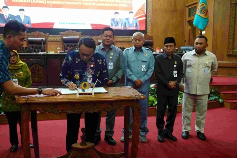 Pemkab & DPRD Pati Sepakati Raperda Perubahan APBD 2026